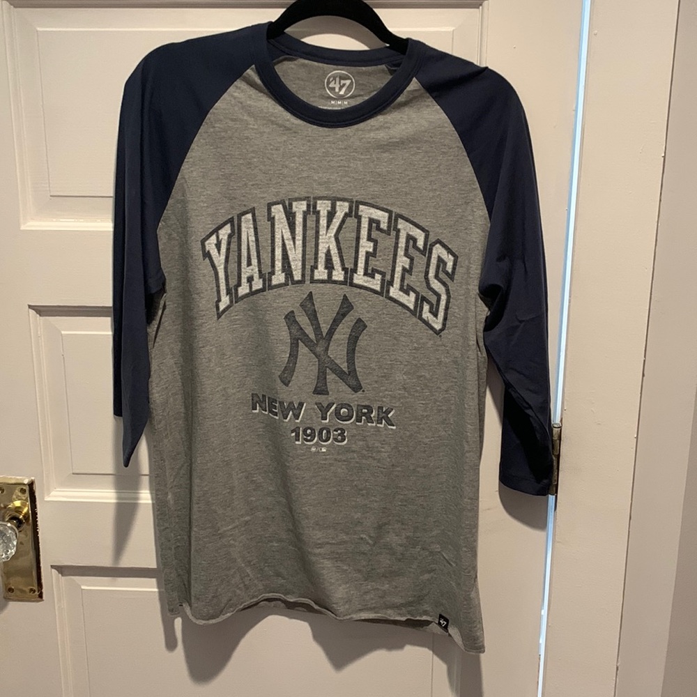 Yankee baseball tee